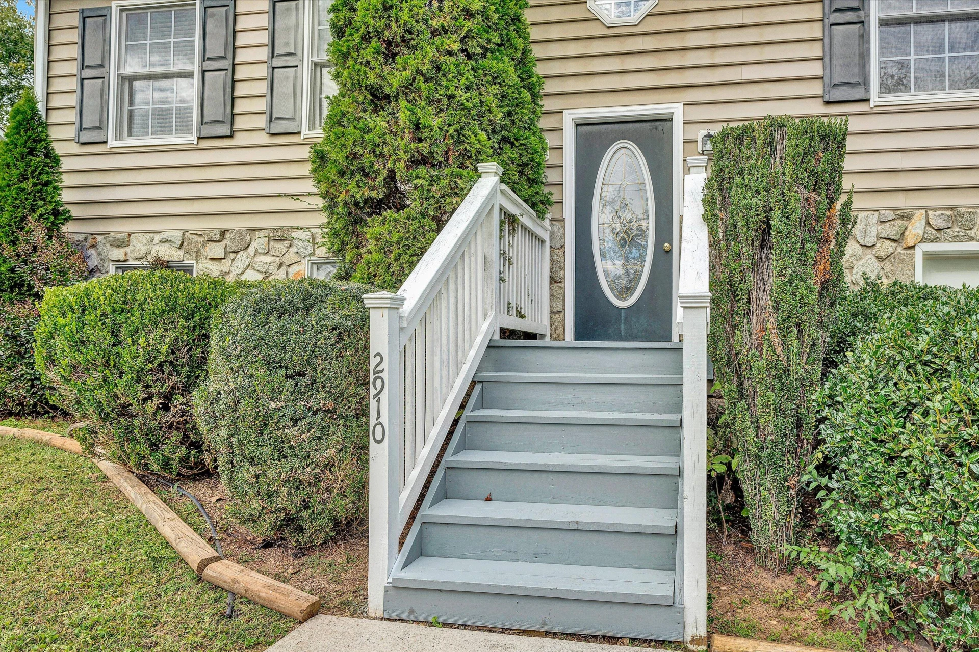2910 Vinyard AVE - Photo 5