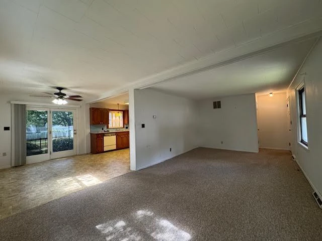 4916 Hildebrand RD - Photo 7