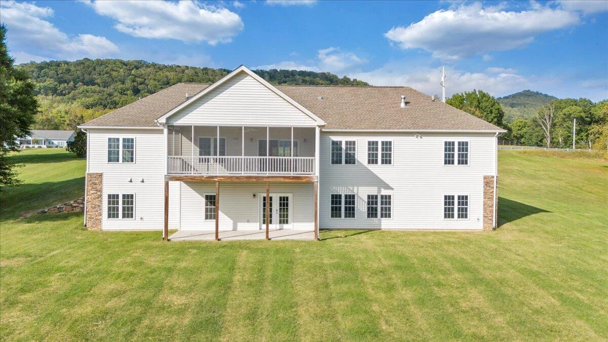 1989 Mountain View RD - Photo 103