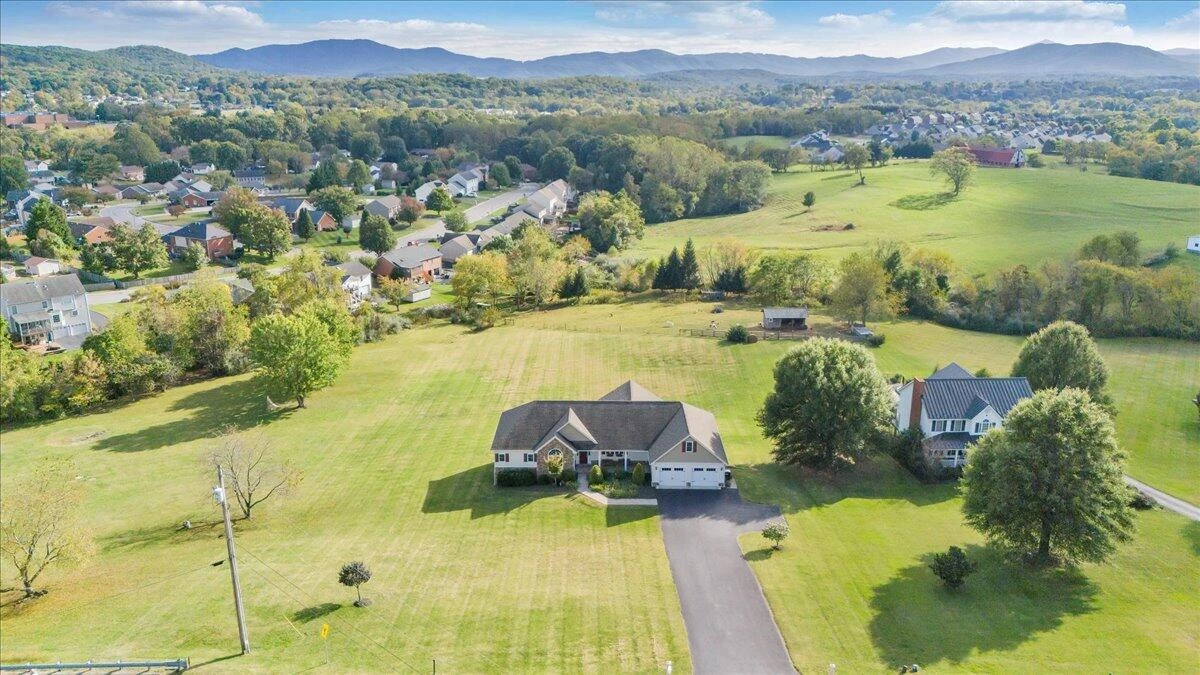 1989 Mountain View RD - Photo 106