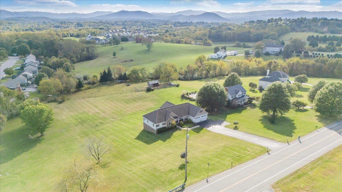 1989 Mountain View RD - Photo 109