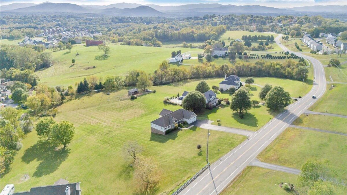 1989 Mountain View RD - Photo 110