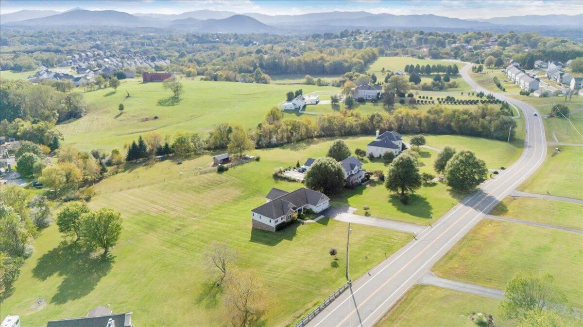 1989 Mountain View RD - Photo 111