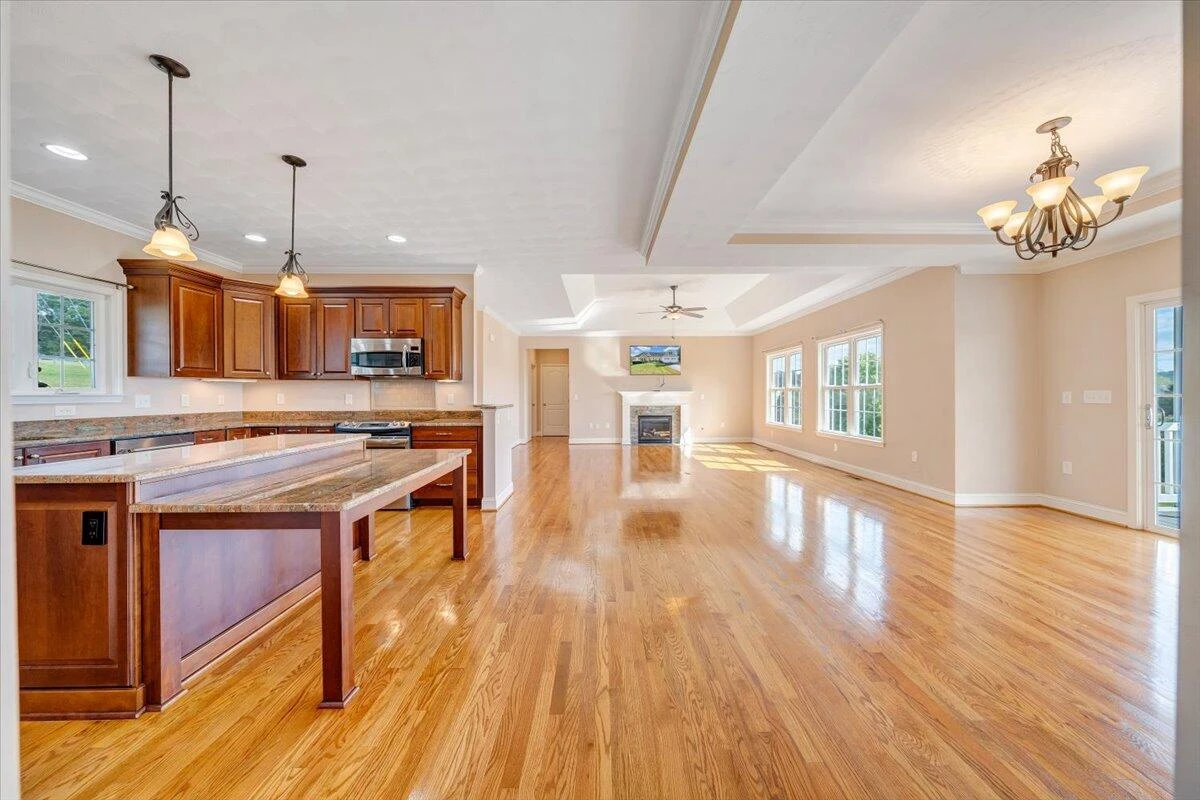 1989 Mountain View RD - Photo 19