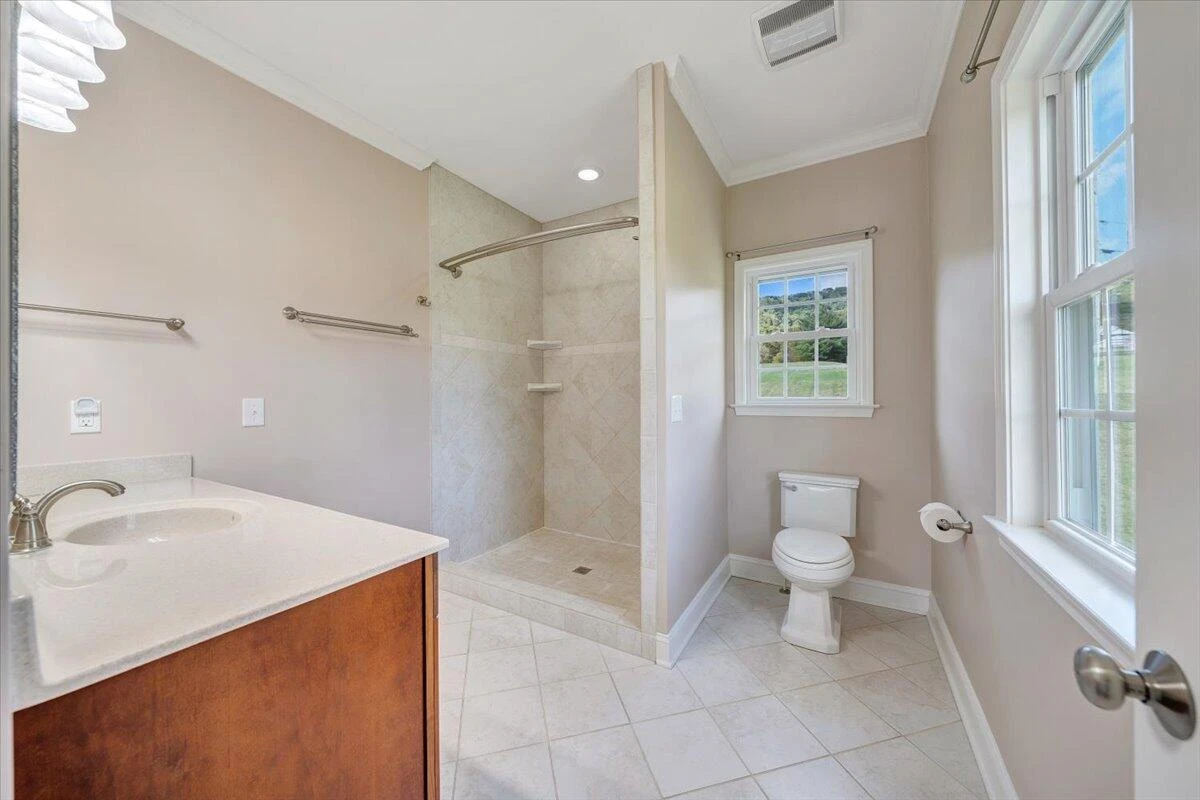 1989 Mountain View RD - Photo 39