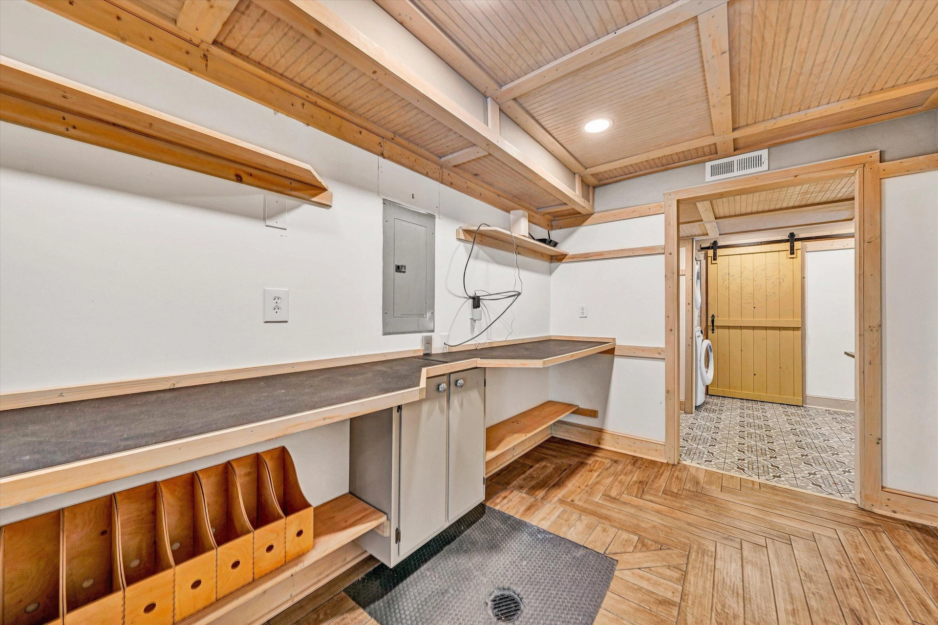 3561 Rutrough RD - Photo 12