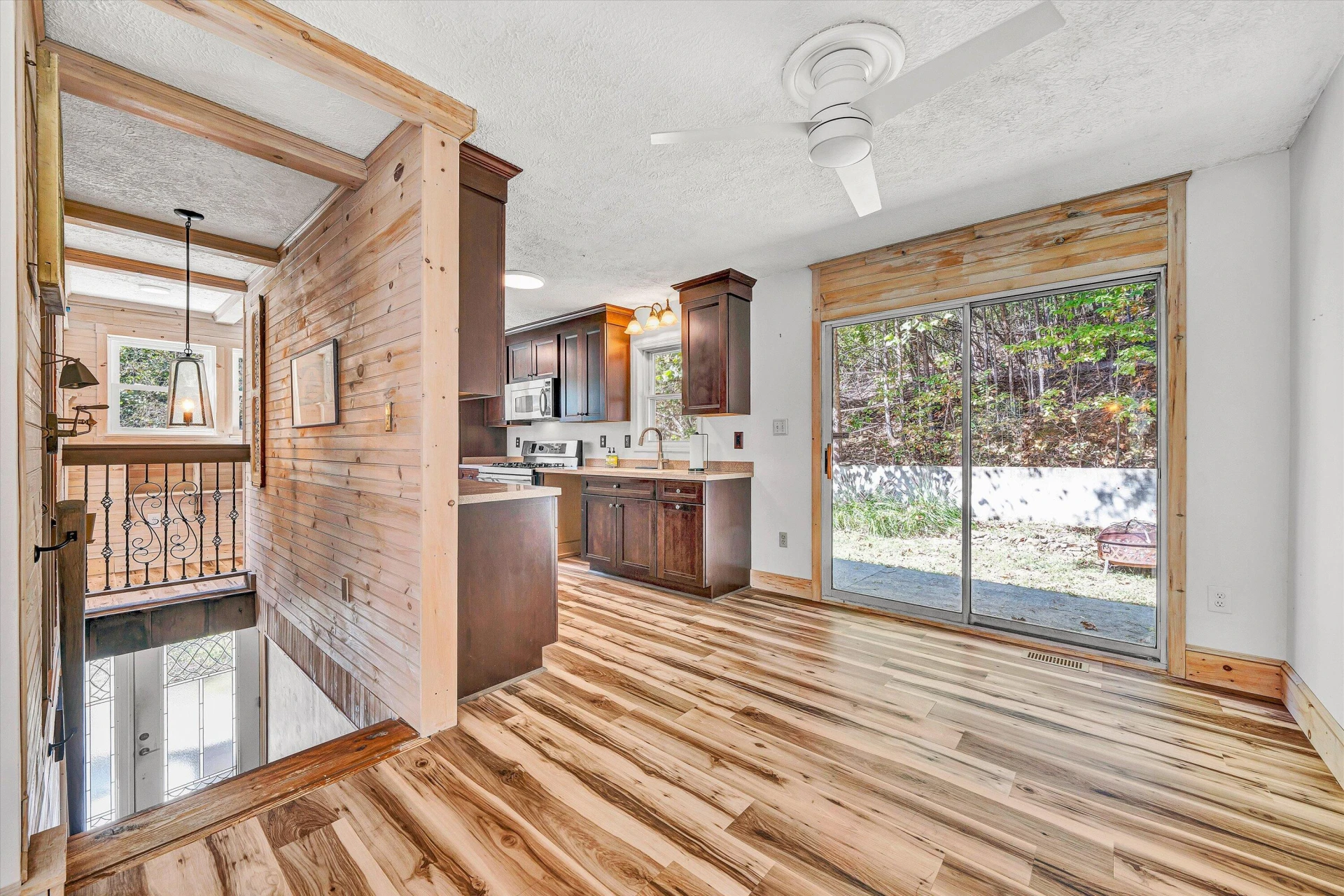 3561 Rutrough RD - Photo 26