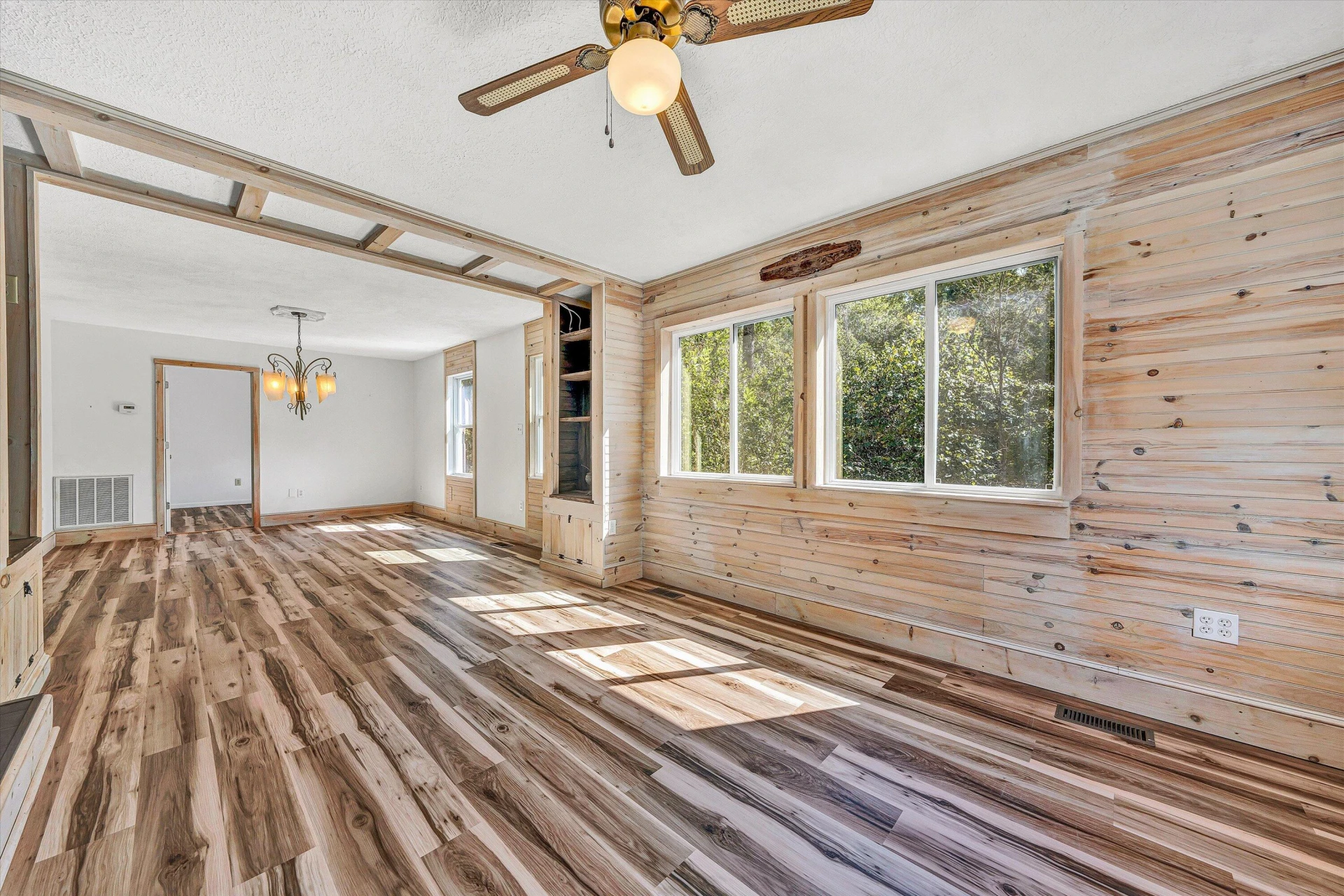 3561 Rutrough RD - Photo 32