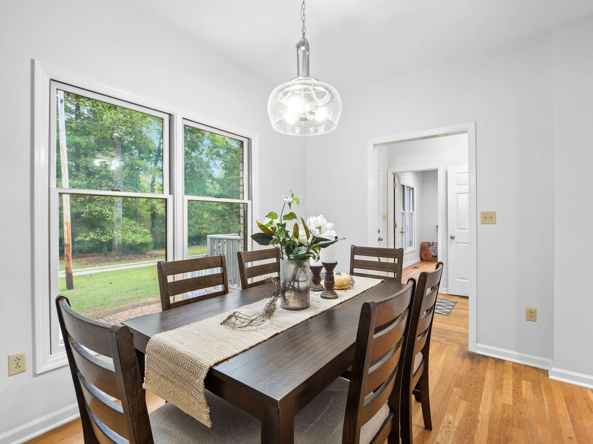 654 Eagle LN - Photo 24