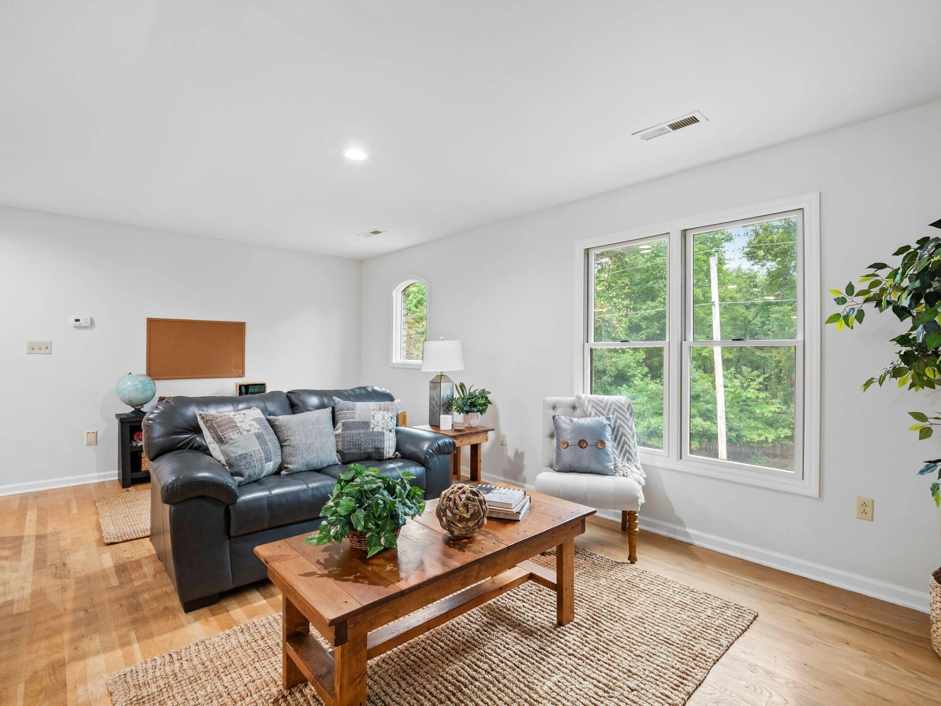 654 Eagle LN - Photo 41
