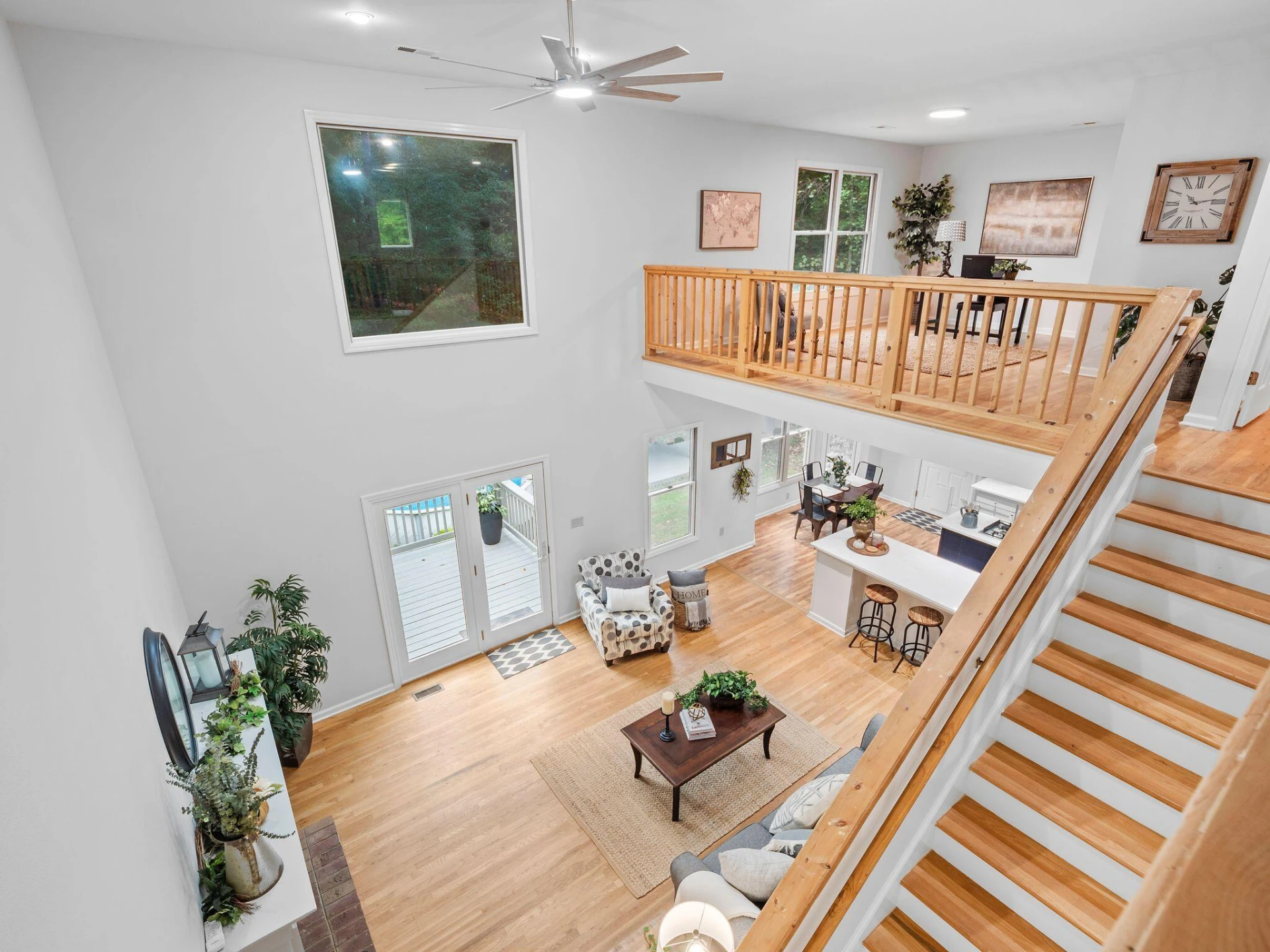 654 Eagle LN - Photo 43