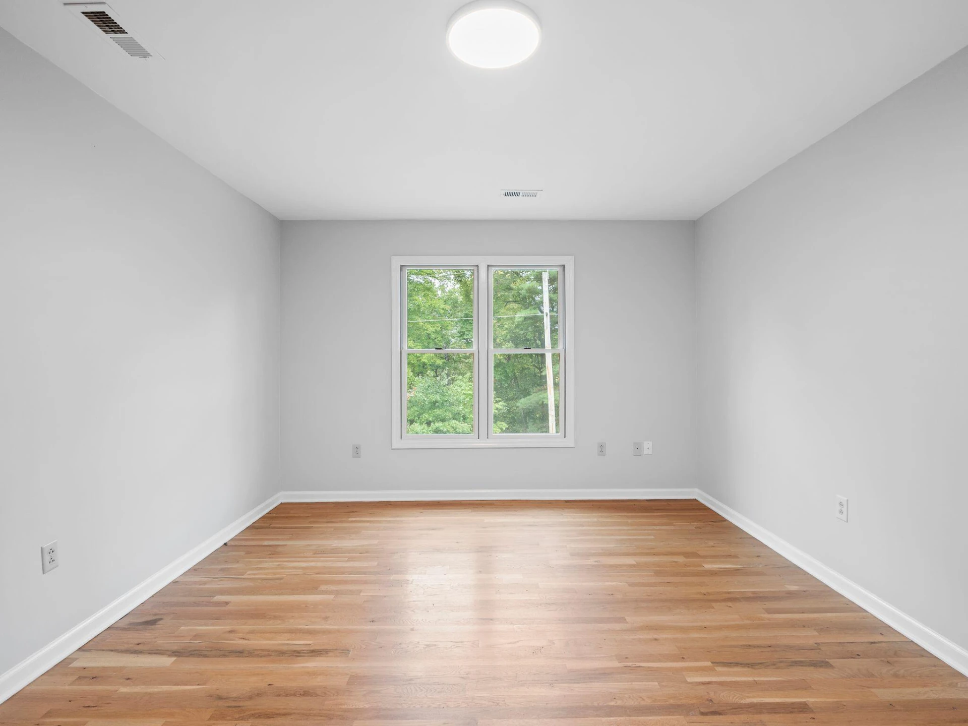654 Eagle LN - Photo 48