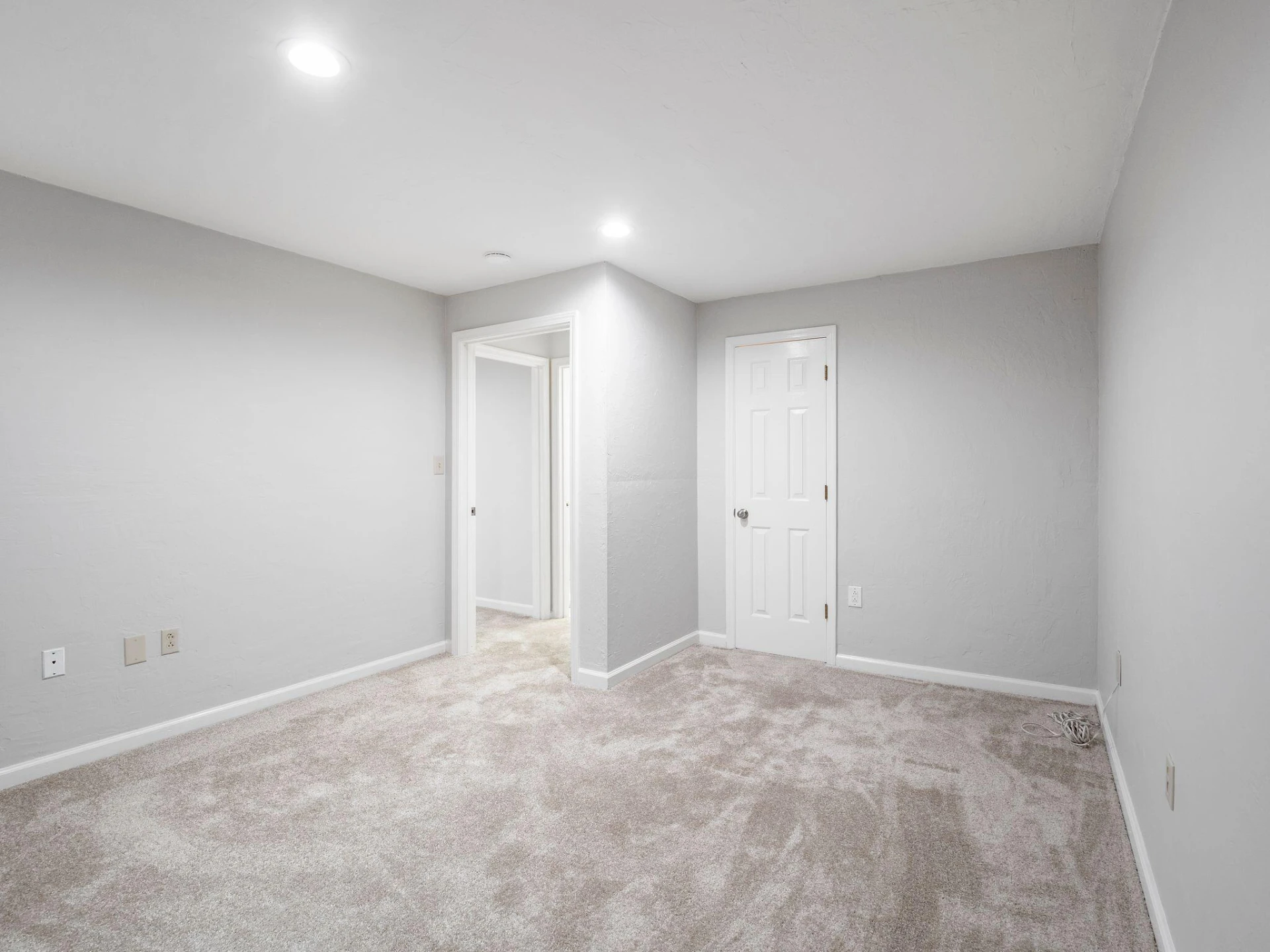 654 Eagle LN - Photo 63