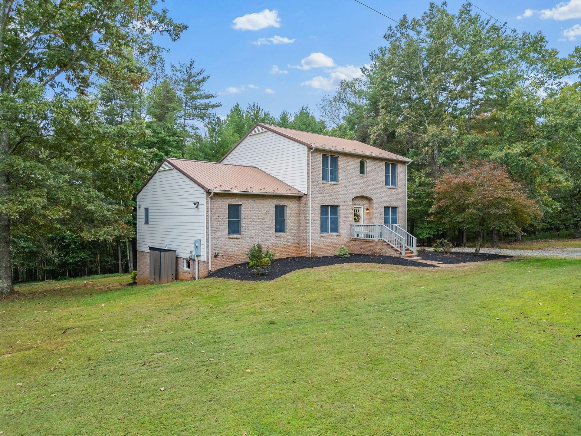 654 Eagle LN - Photo 67