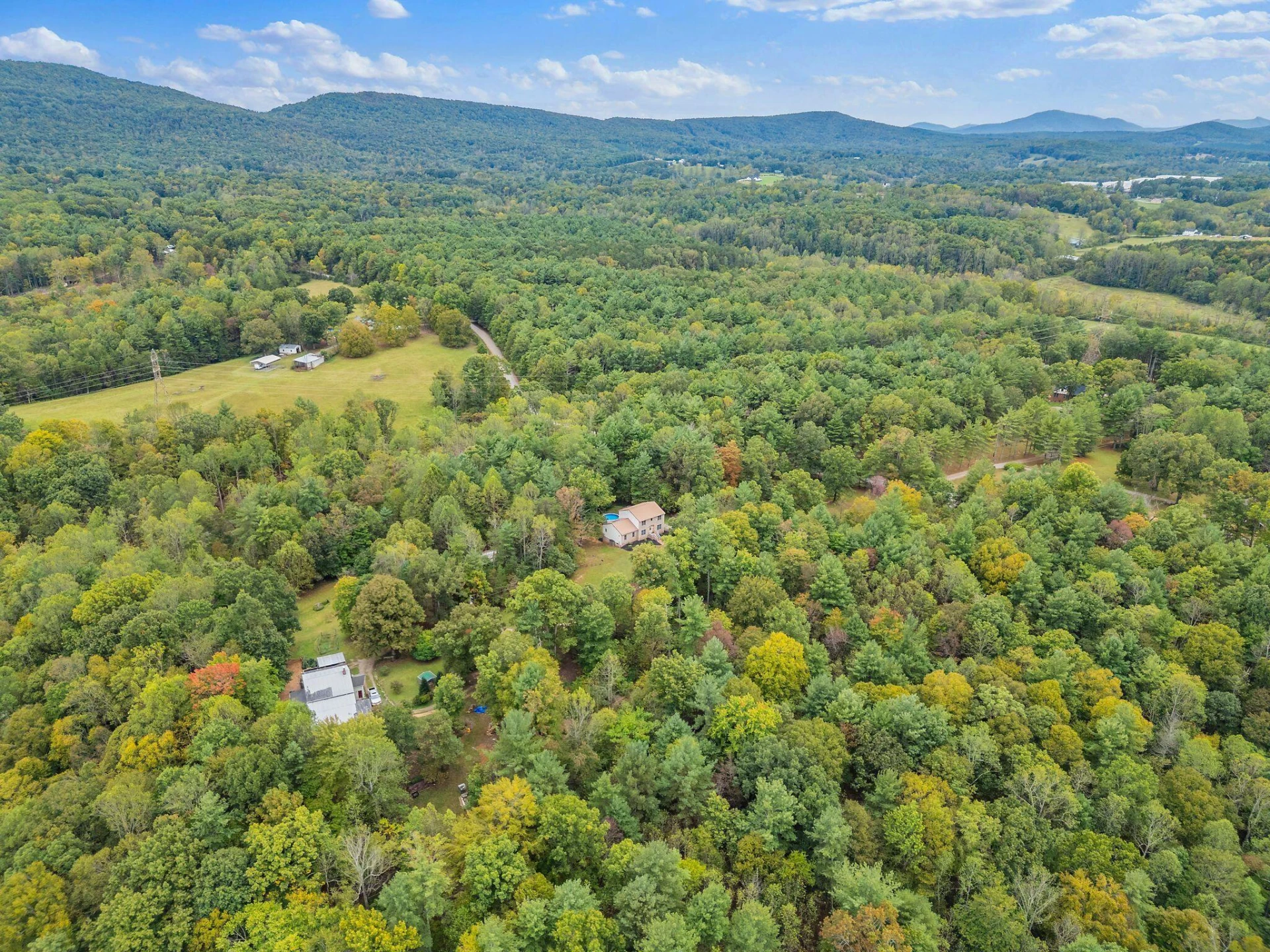 654 Eagle LN - Photo 81