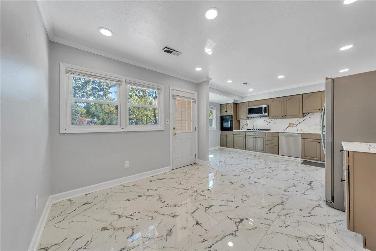 5107 North Spring DR - Photo 14