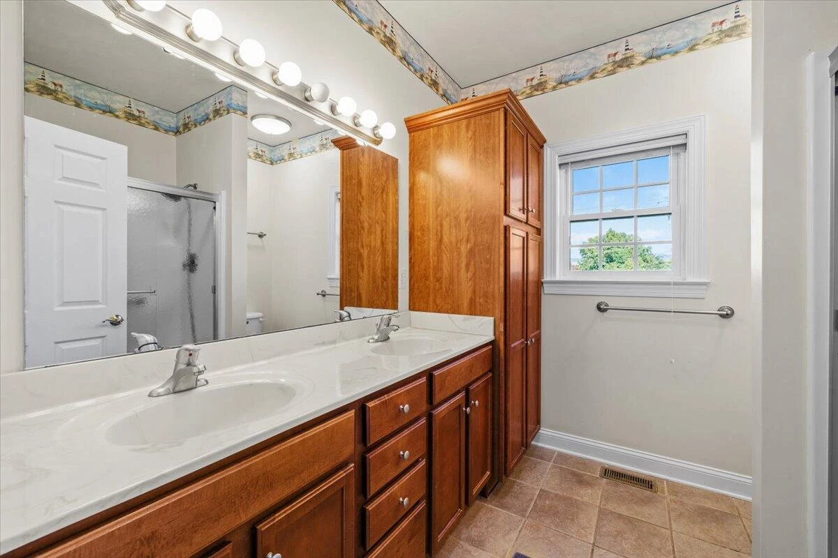 1315 Keagy LN - Photo 15