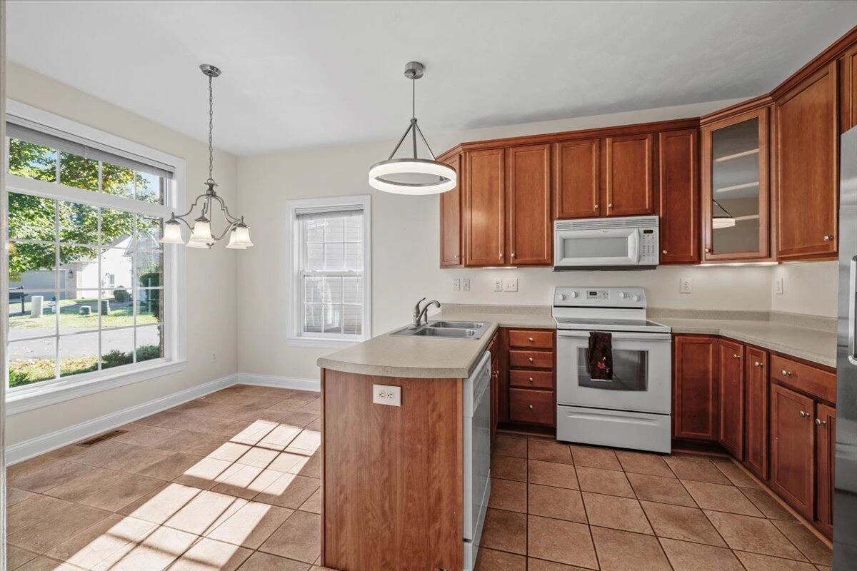 1315 Keagy LN - Photo 7