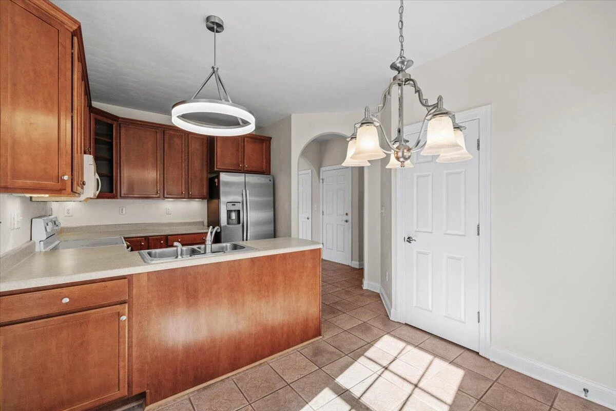 1315 Keagy LN - Photo 8
