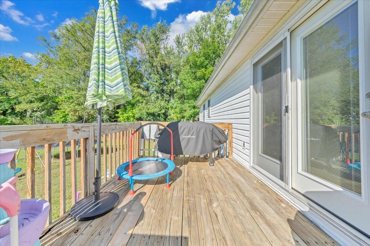 1731 18th ST - Photo 16