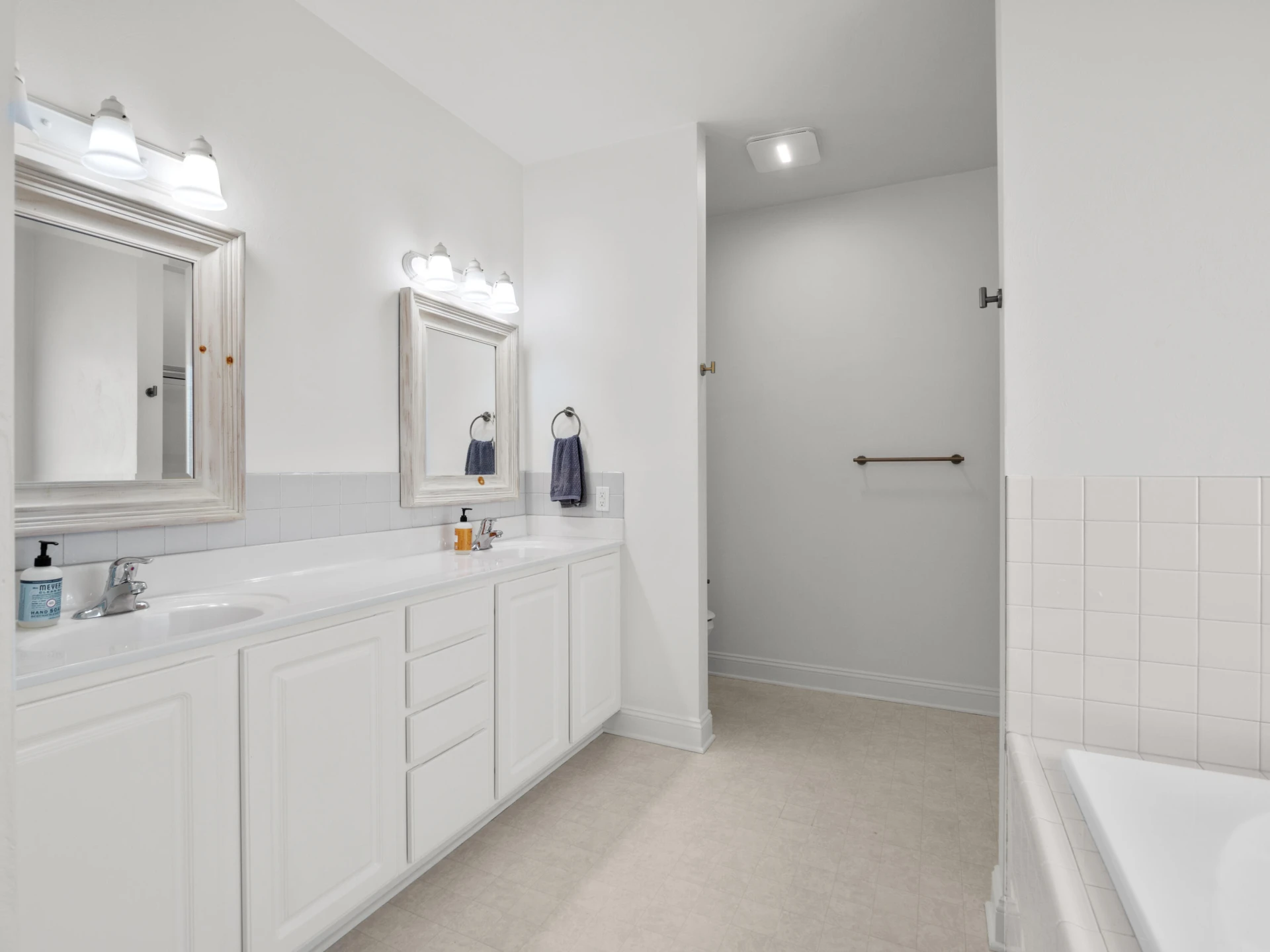 4420 Belford ST - Photo 29
