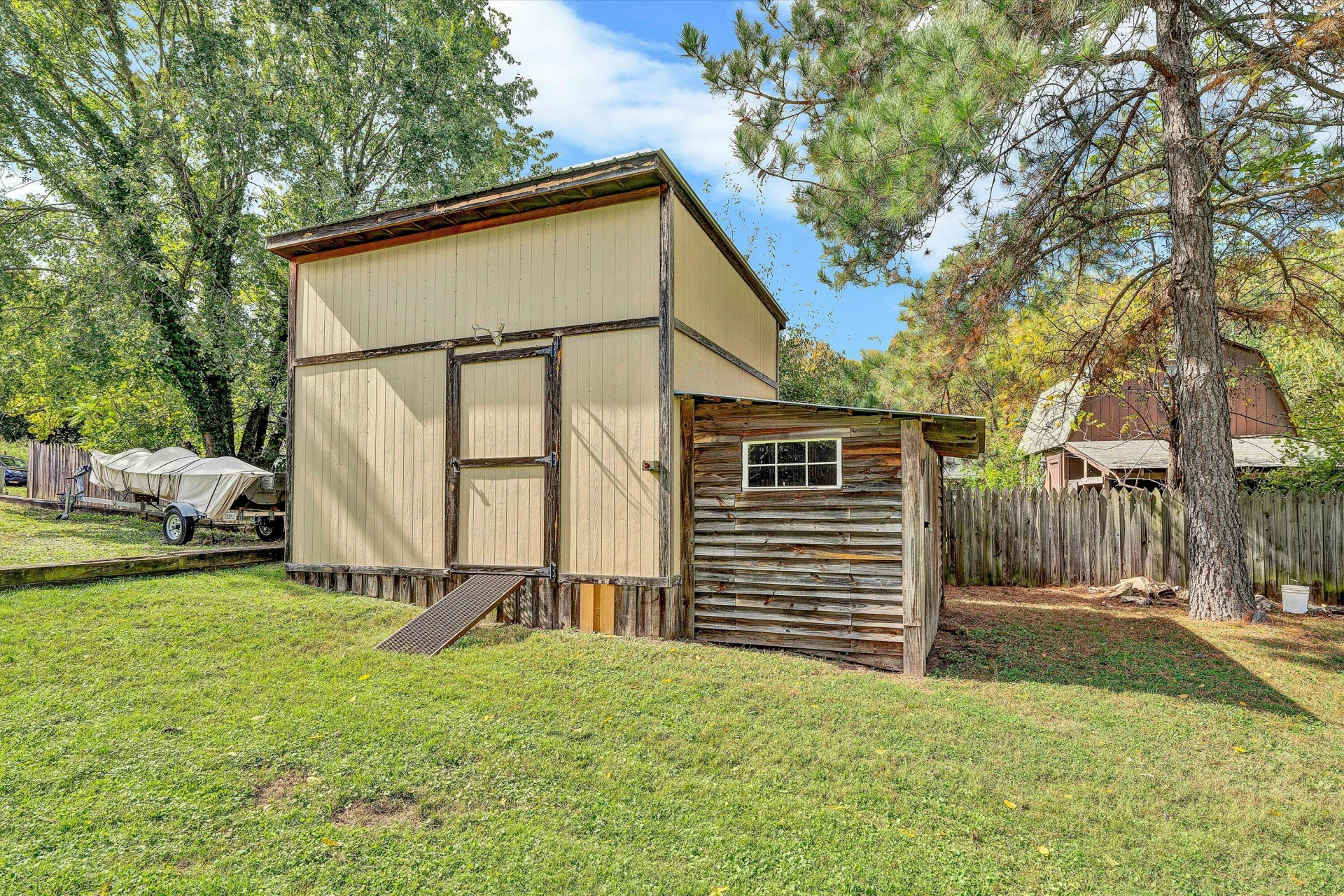 1320 Eddington RD - Photo 26