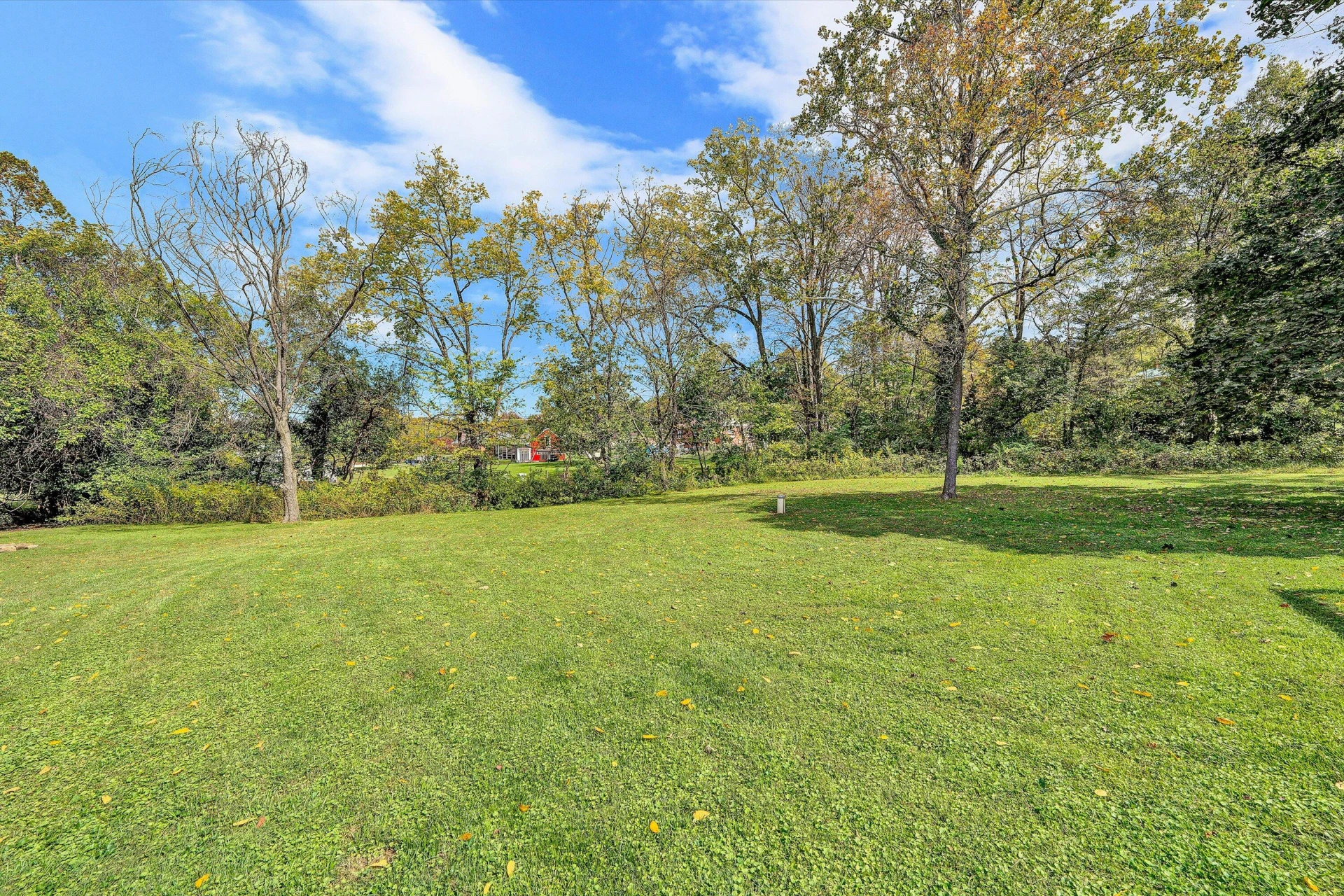 1320 Eddington RD - Photo 33
