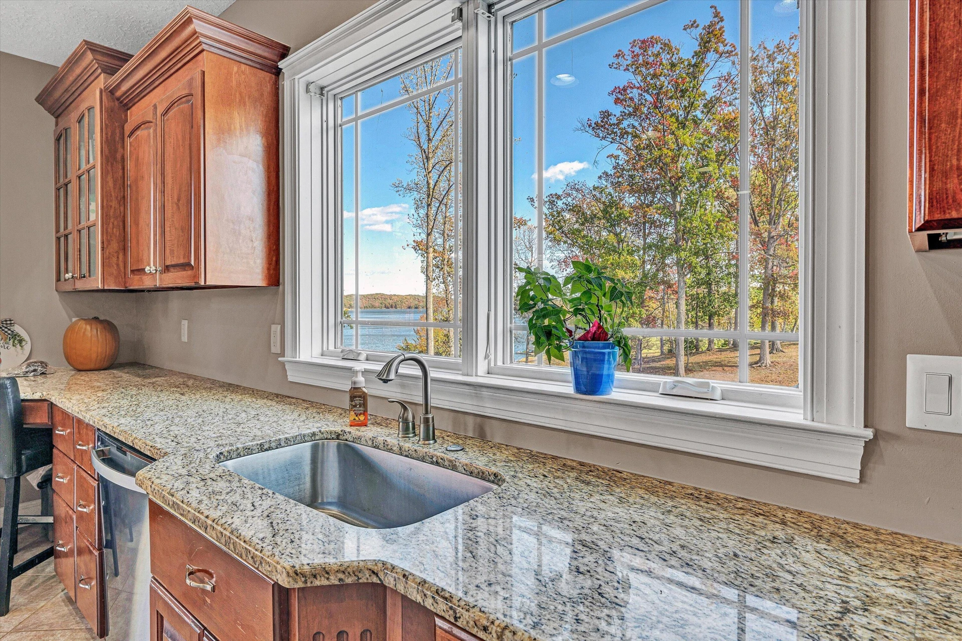 803 Compass Cove CIR - Photo 32