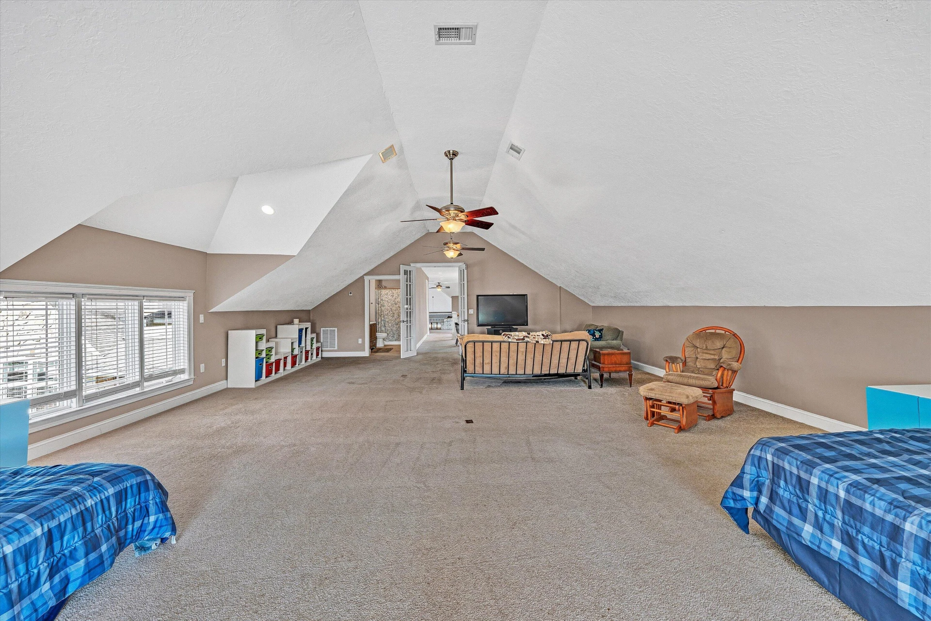 803 Compass Cove CIR - Photo 54
