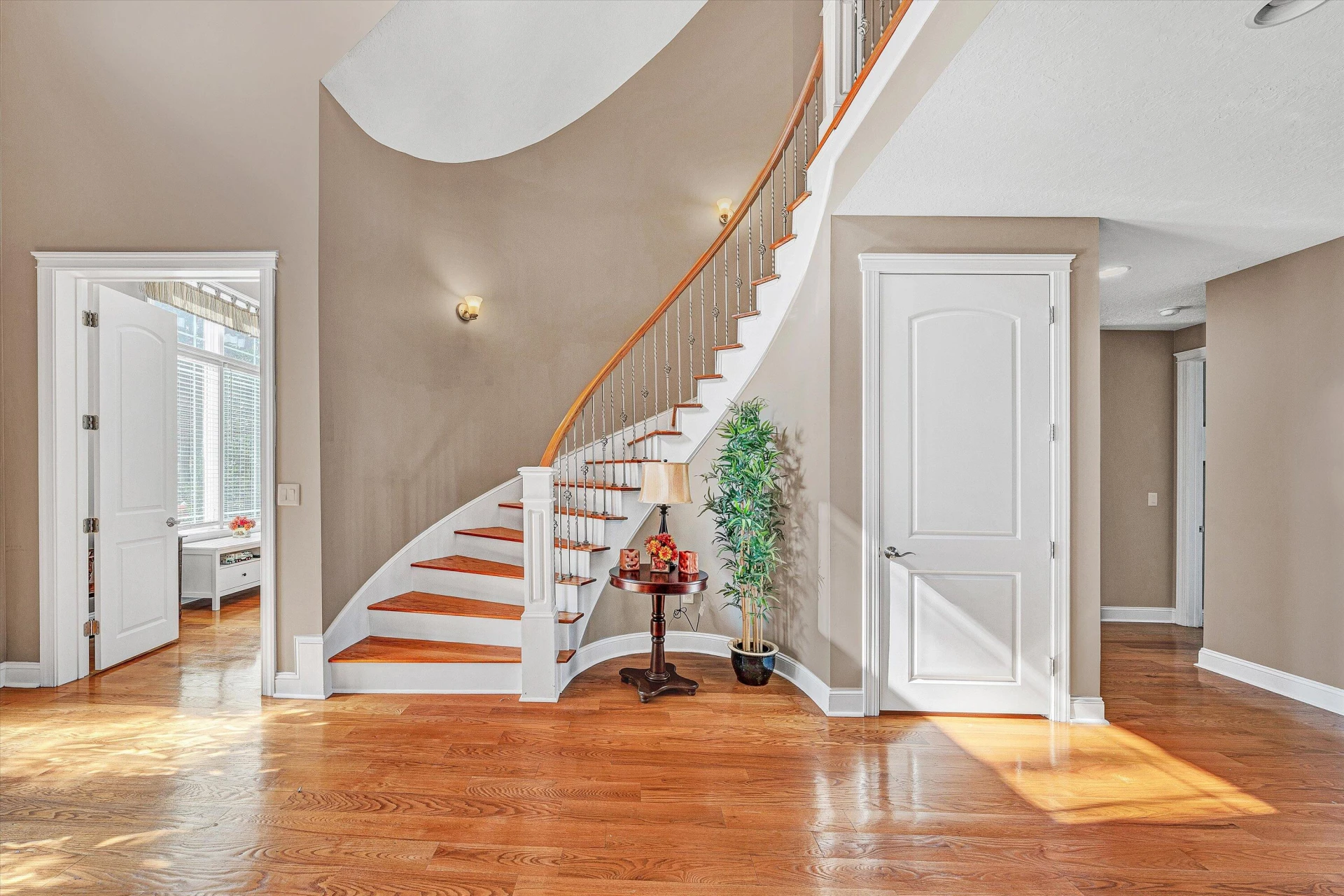803 Compass Cove CIR - Photo 9