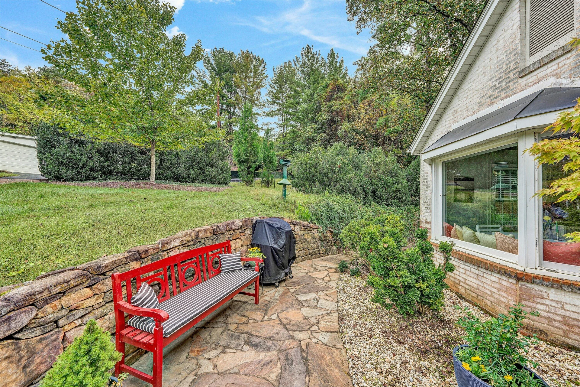 400 Walnut RD - Photo 17