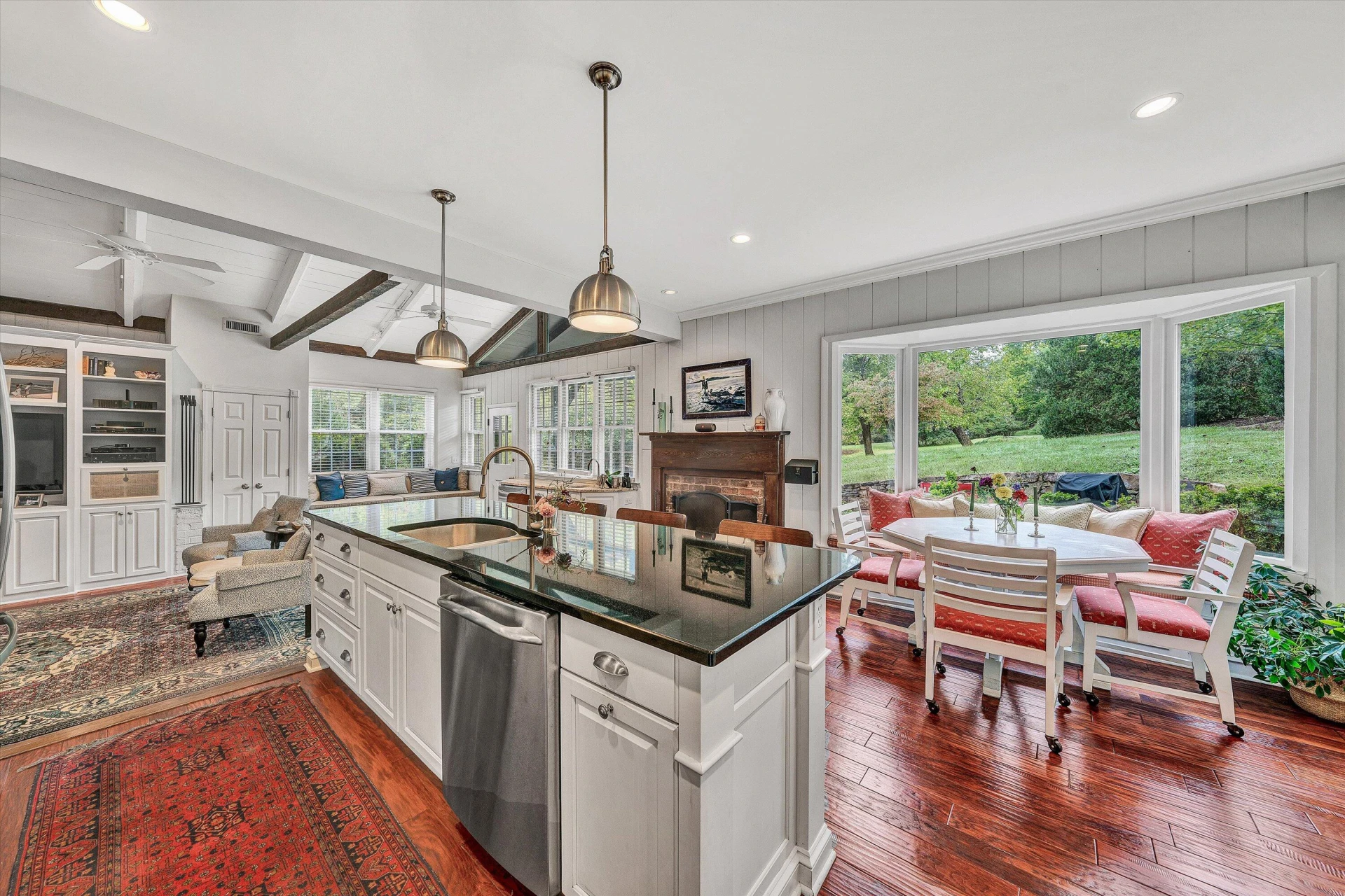 400 Walnut RD - Photo 24