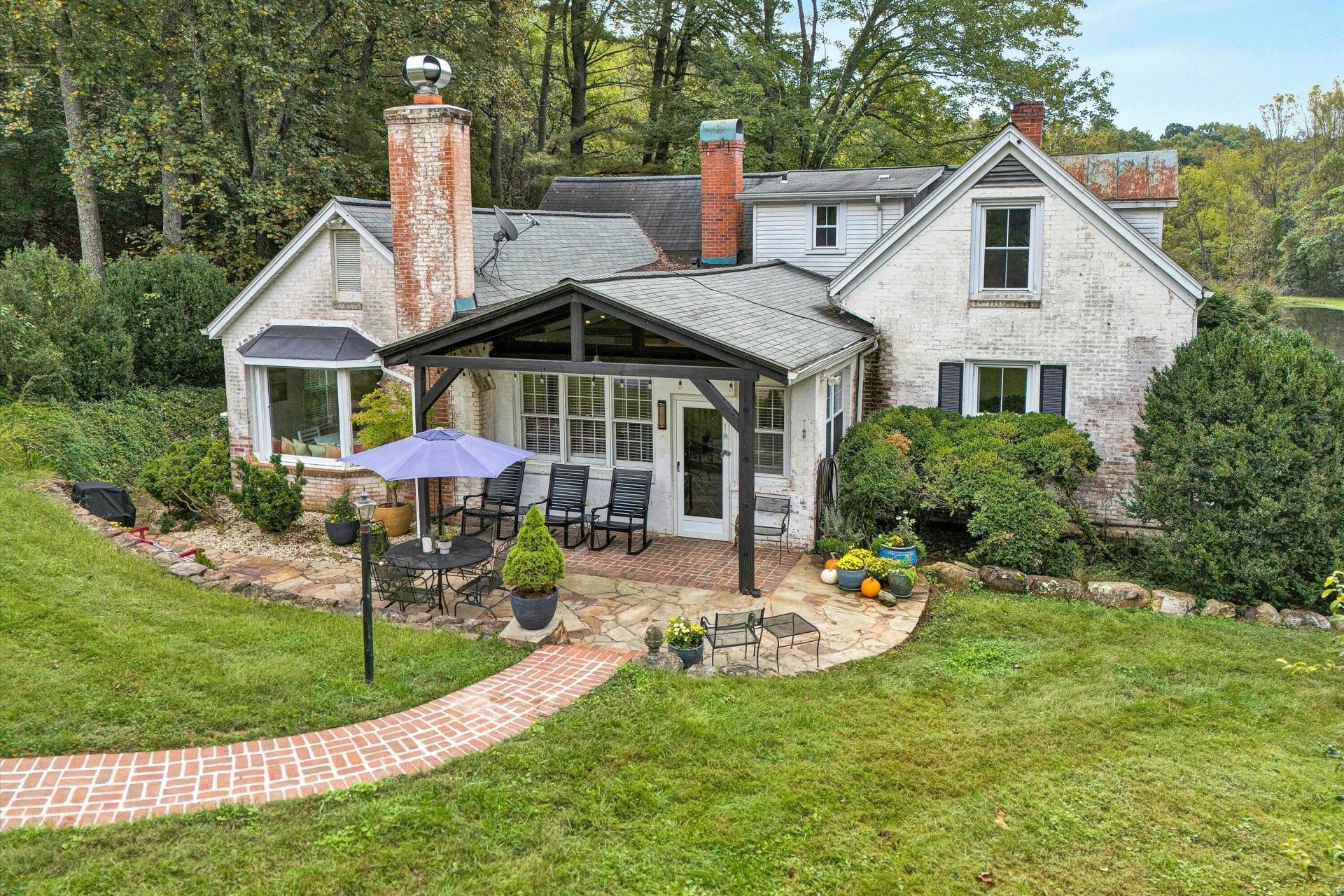 400 Walnut RD - Photo 10