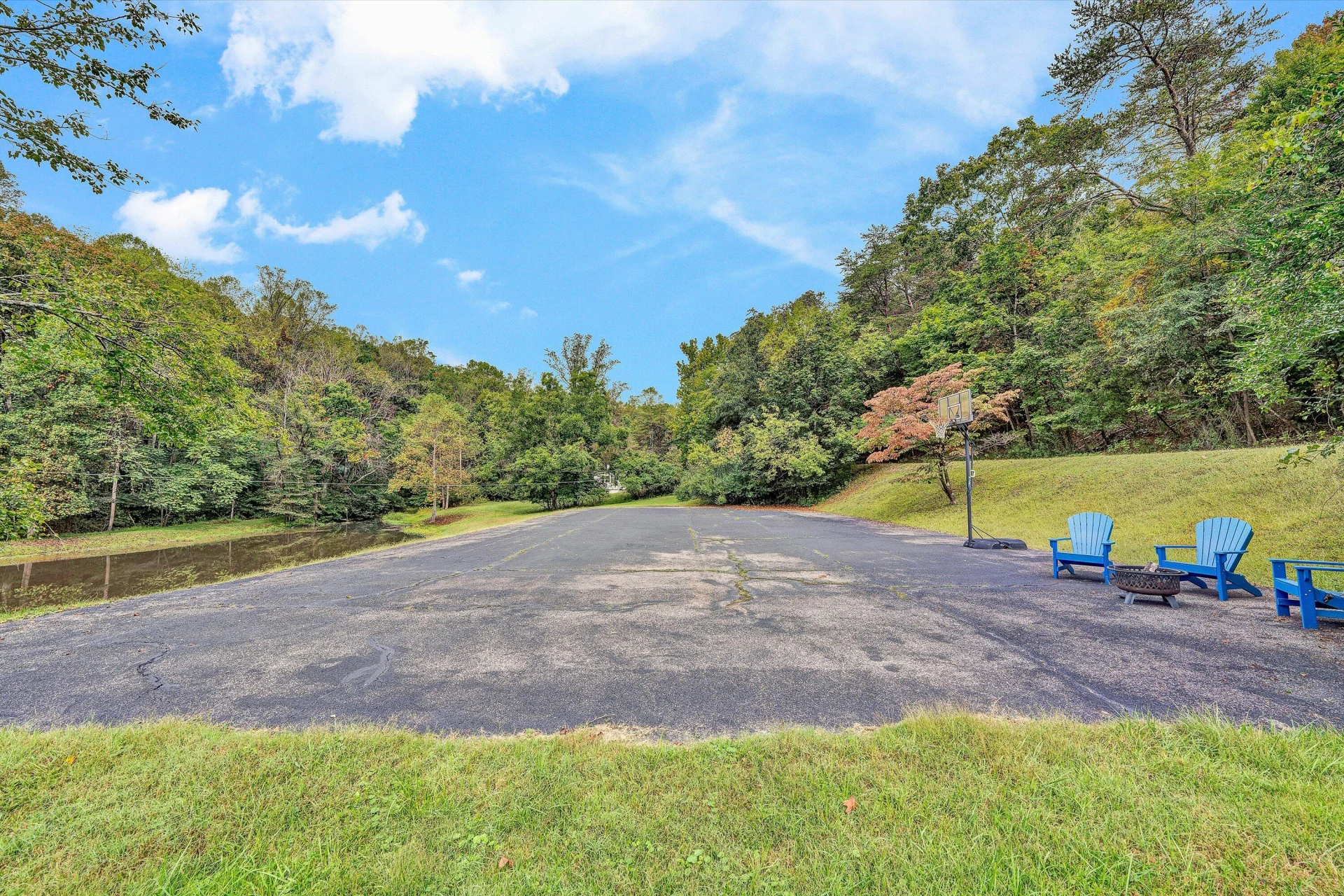 400 Walnut RD - Photo 80