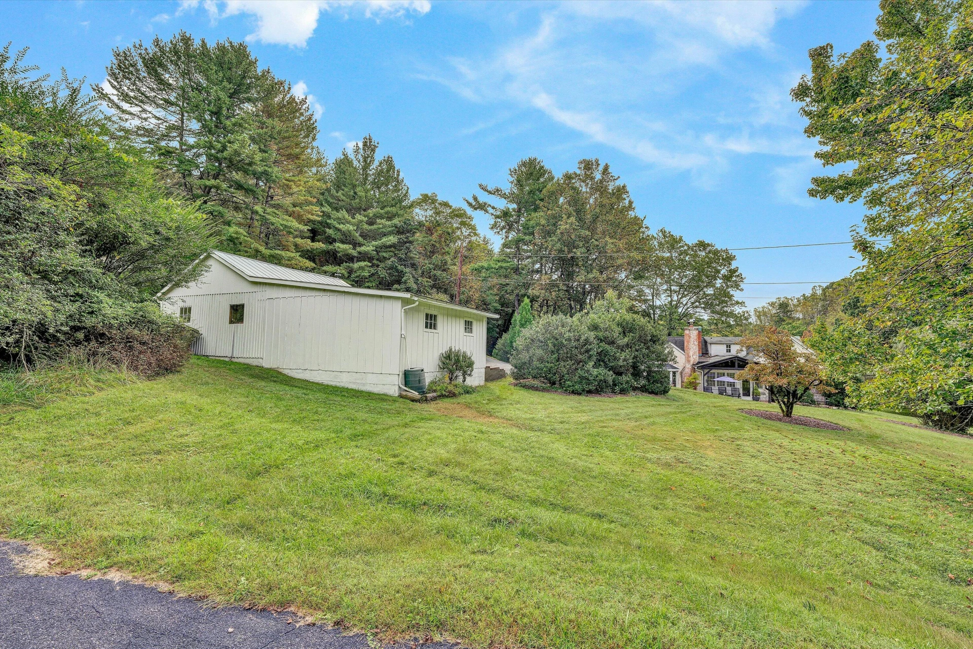 400 Walnut RD - Photo 86