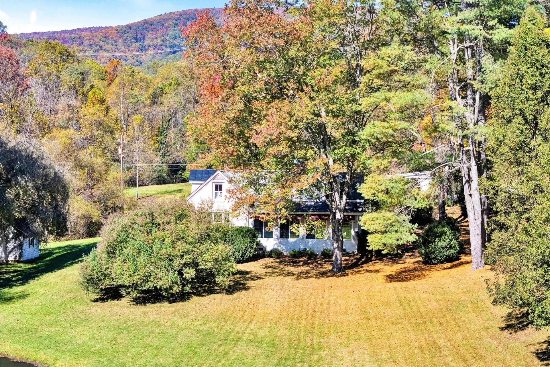 400 Walnut RD - Photo 96