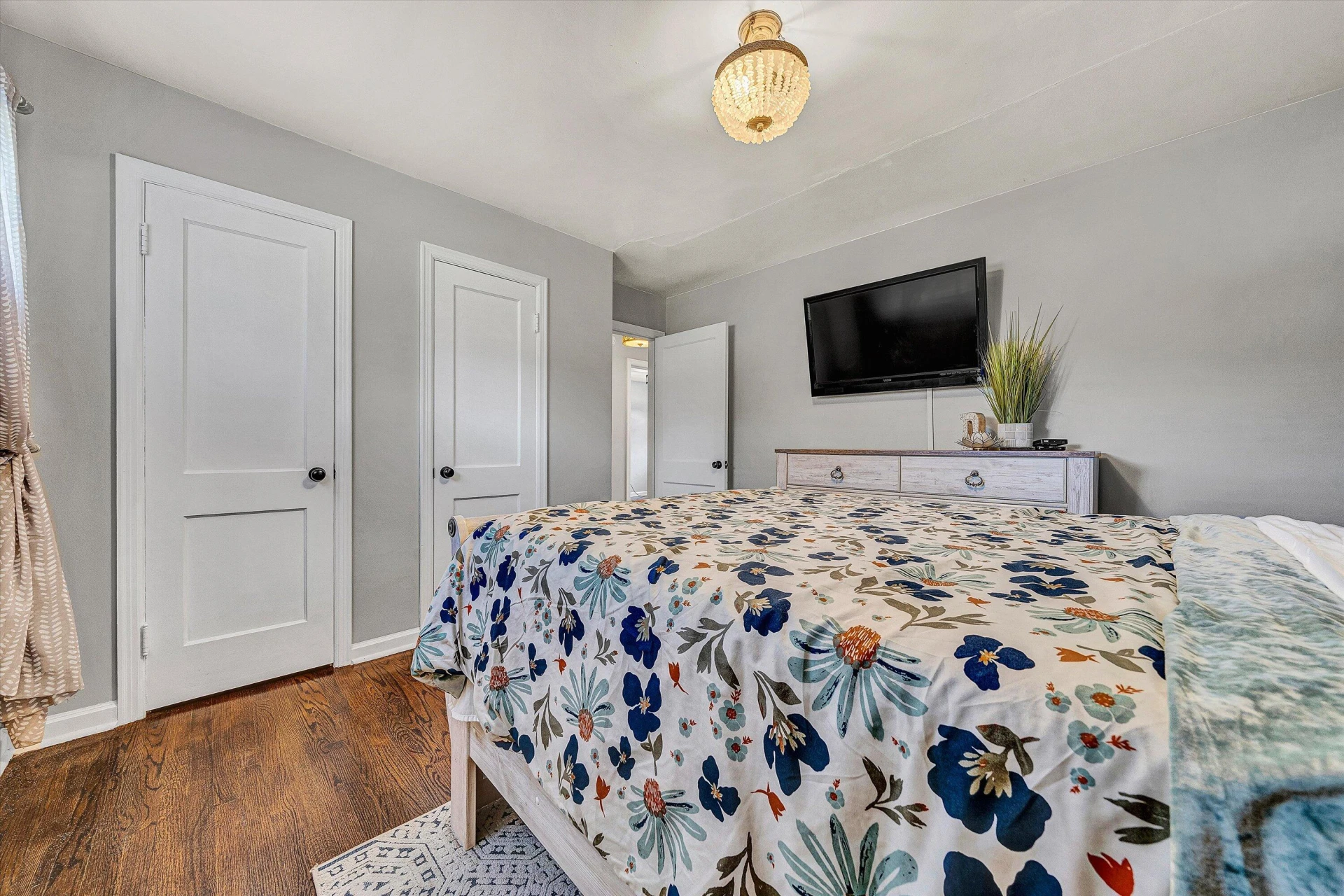3516 Grandin RD - Photo 17
