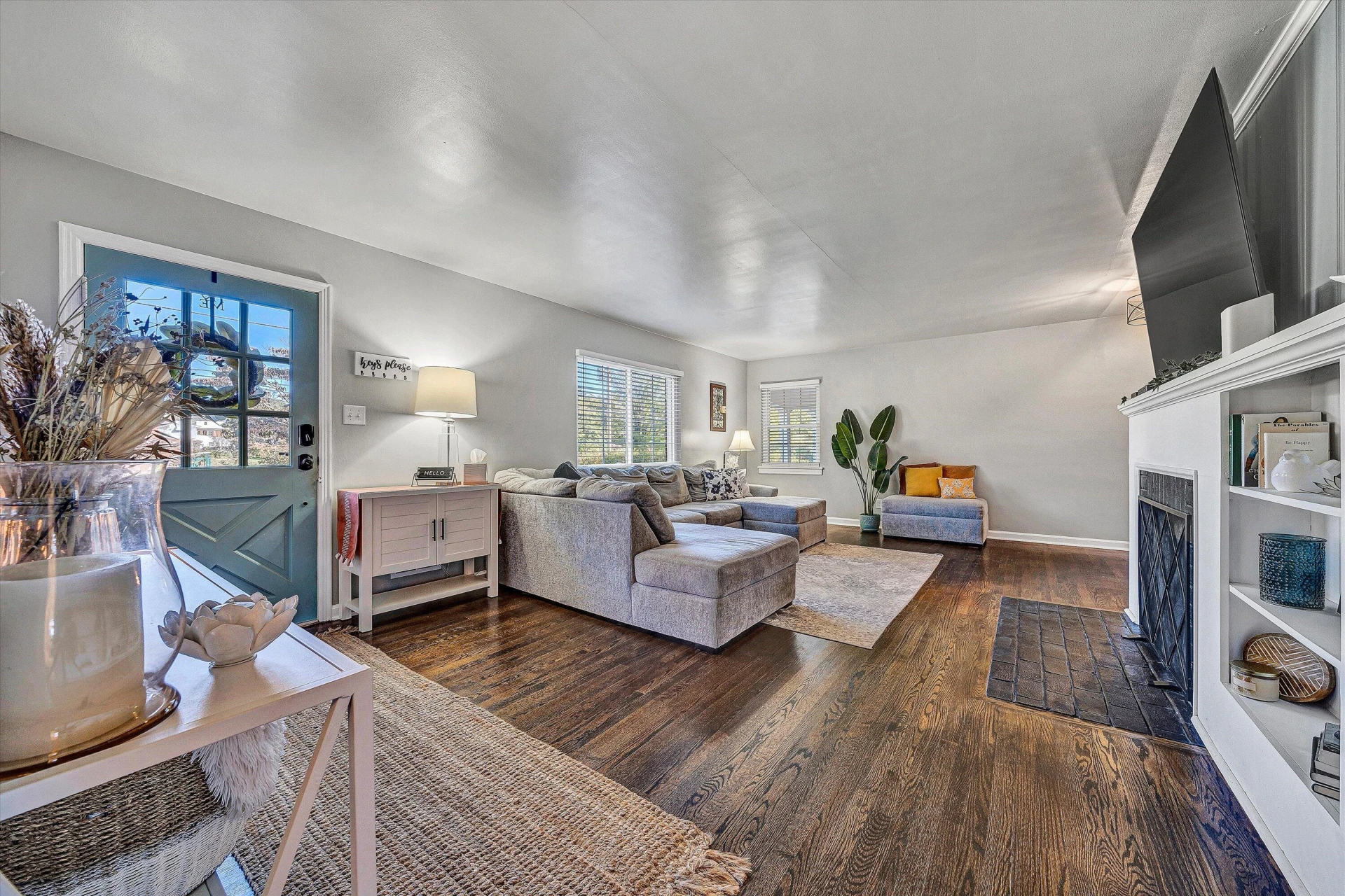 3516 Grandin RD - Photo 4