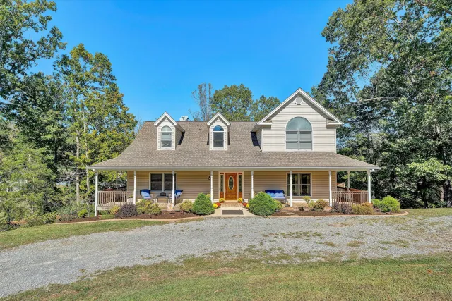 316 Woodland Cove DR