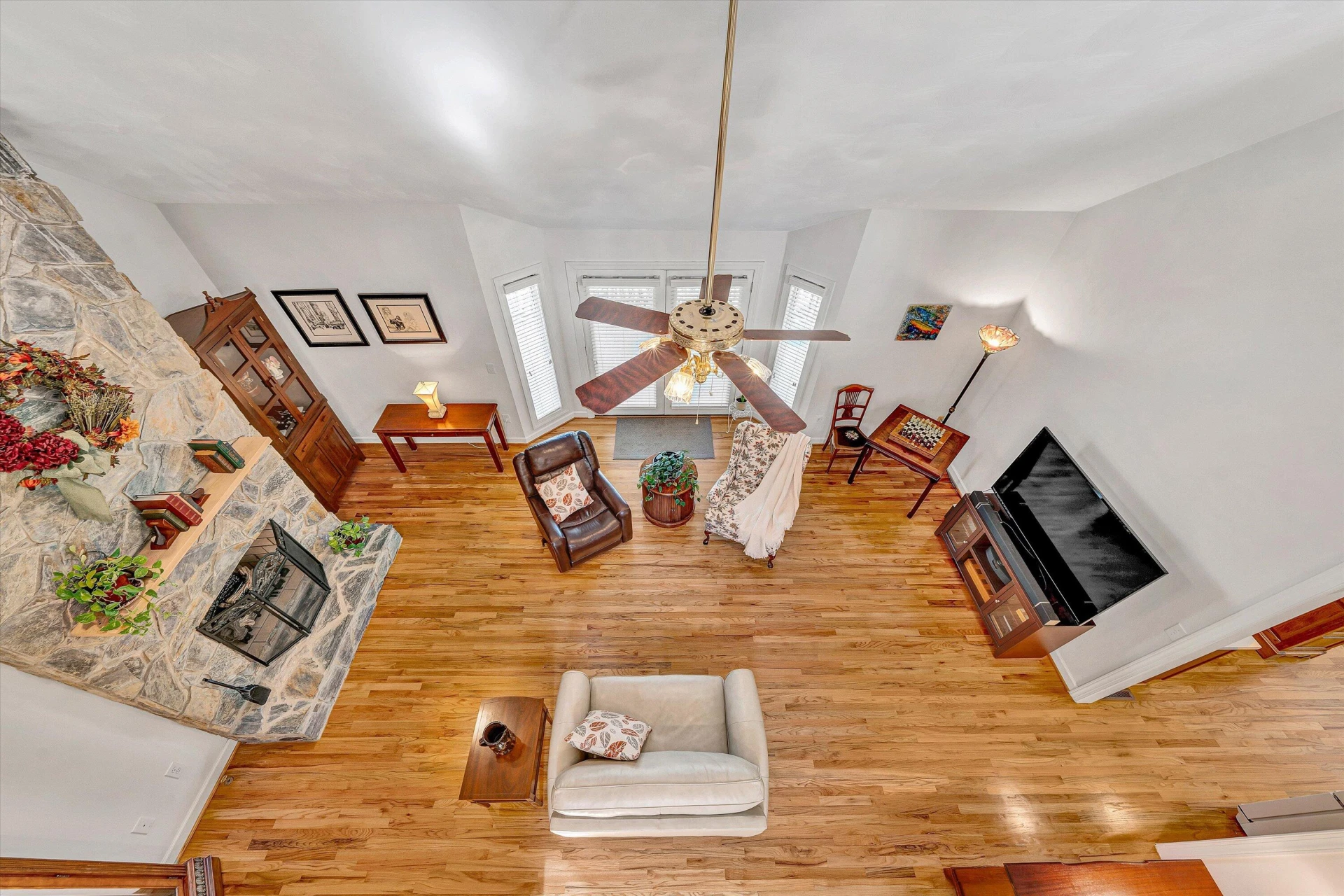 316 Woodland Cove DR - Photo 14