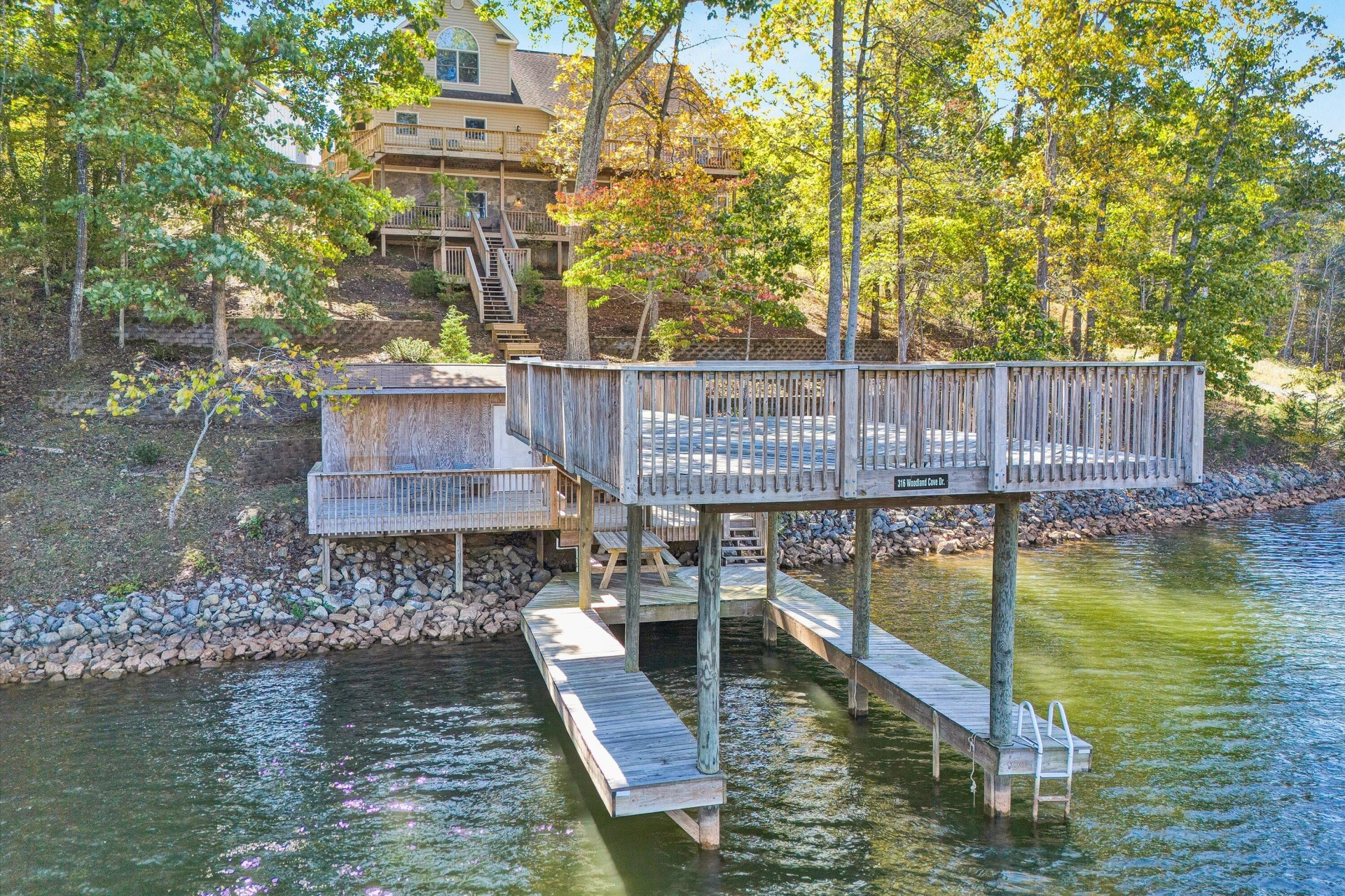 316 Woodland Cove DR - Photo 3