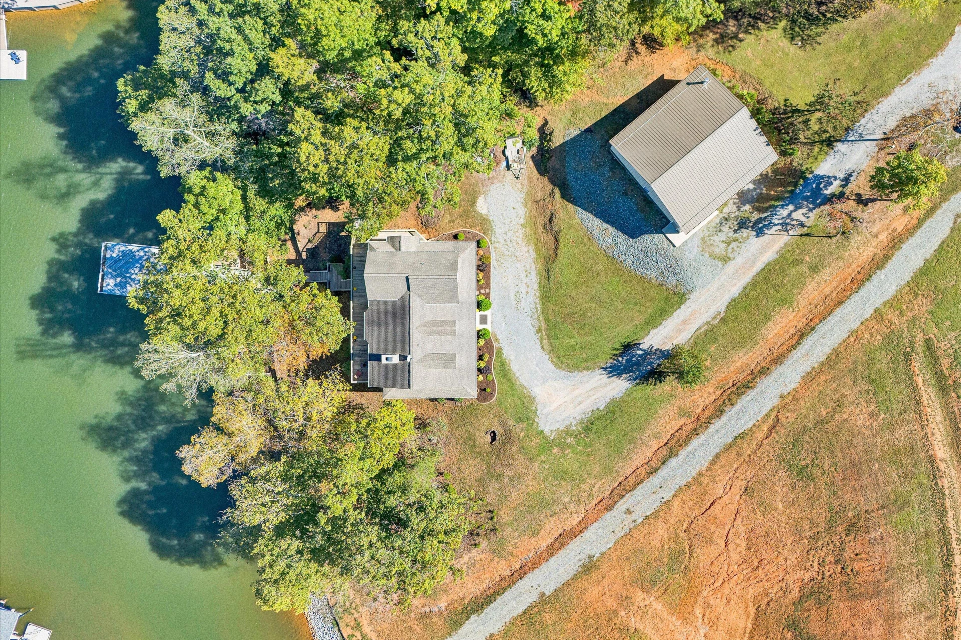 316 Woodland Cove DR - Photo 6