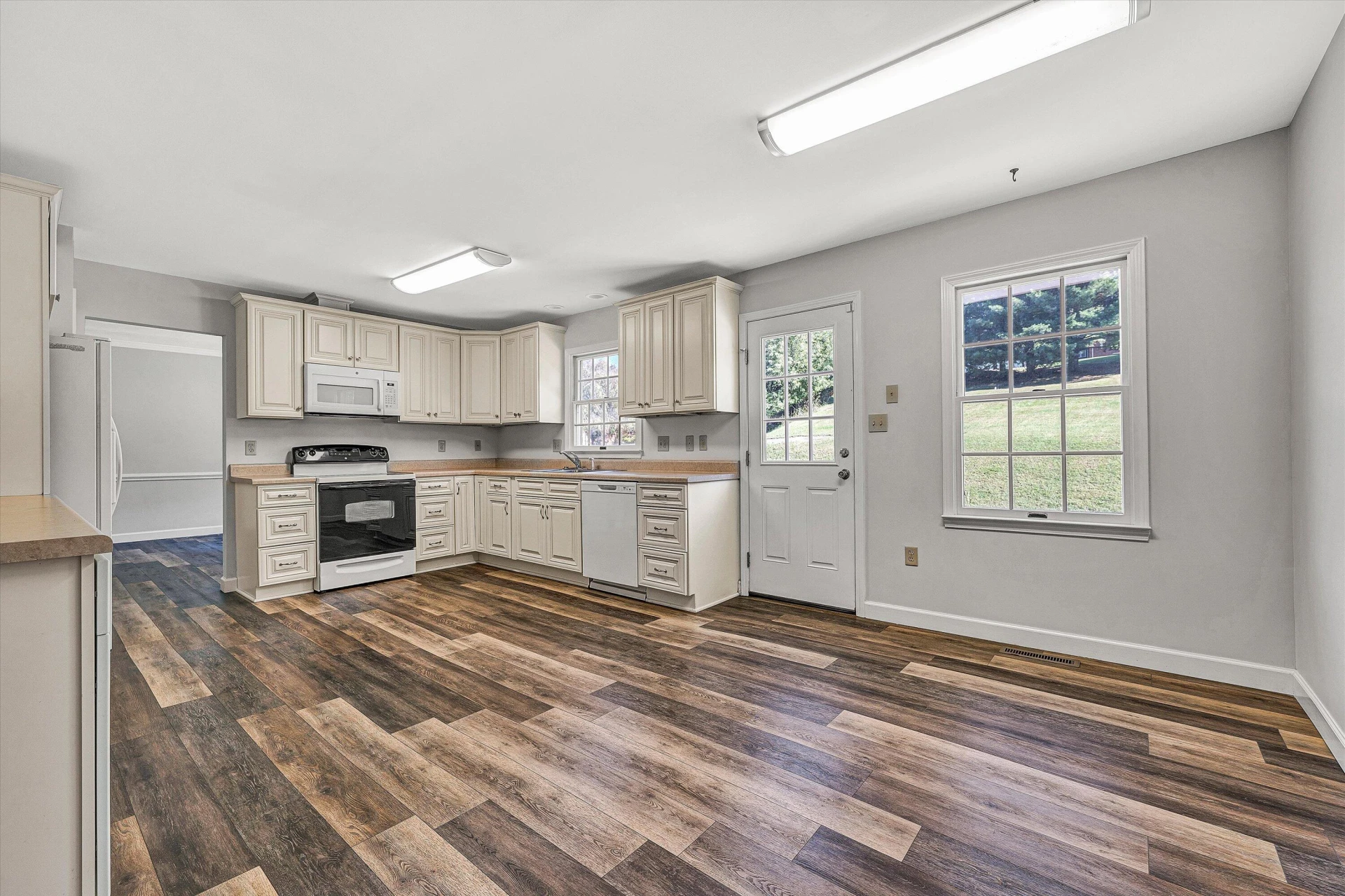 4477 Bonsack RD - Photo 20