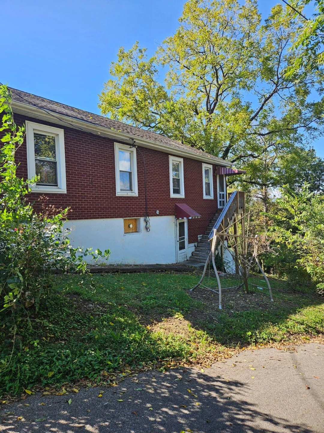 722 Morrill AVE - Photo 4