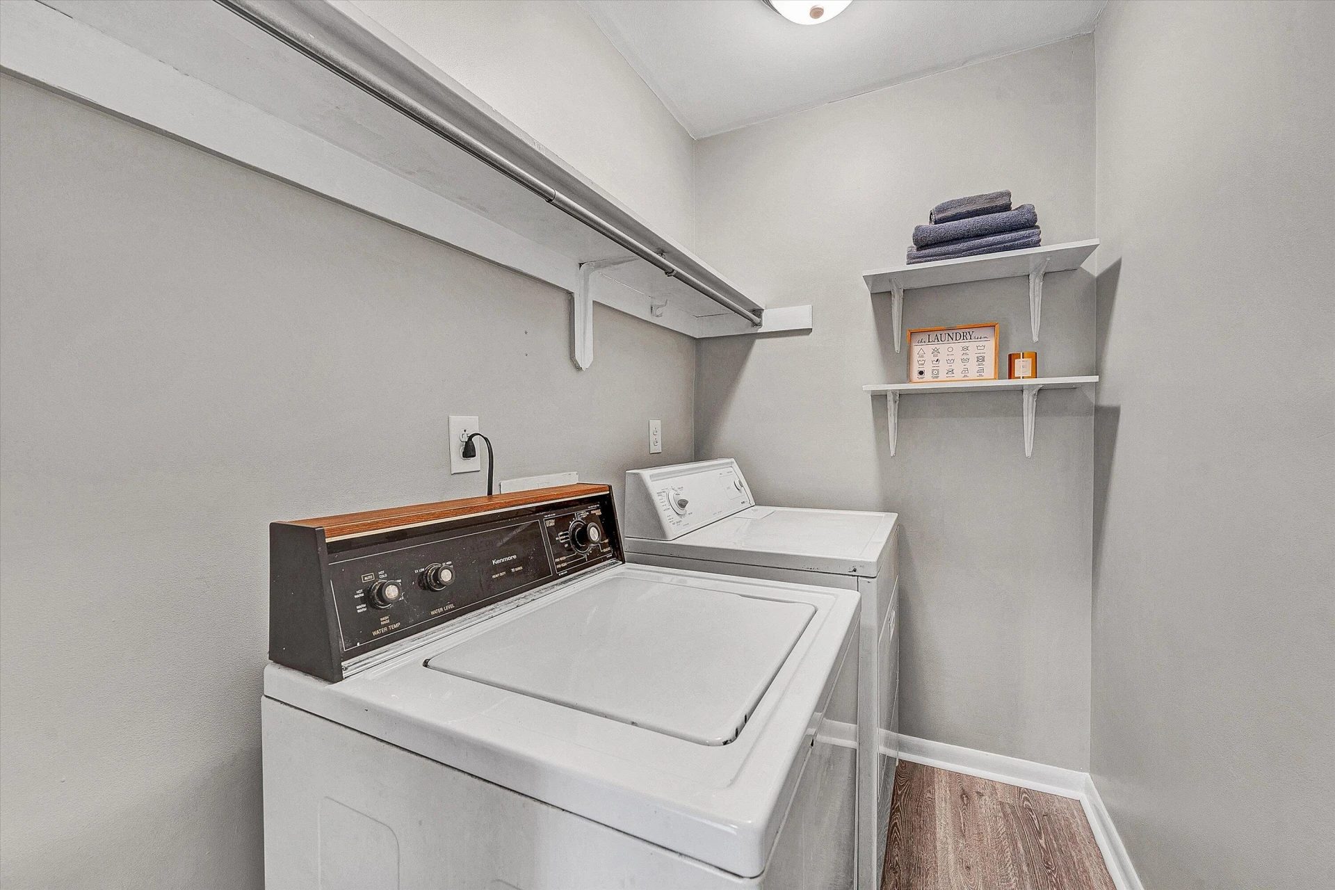 7313 Maple CT - Photo 21