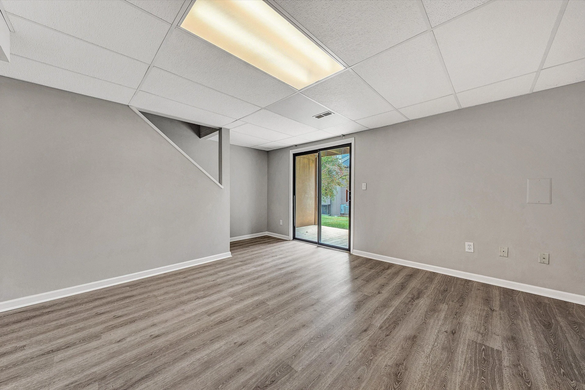7313 Maple CT - Photo 30