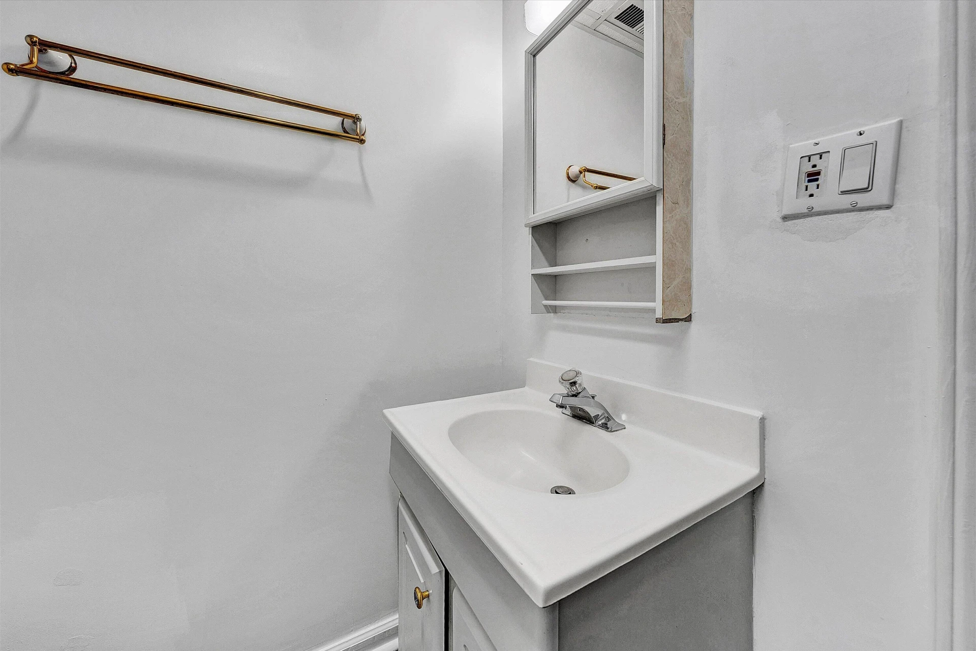 7313 Maple CT - Photo 34