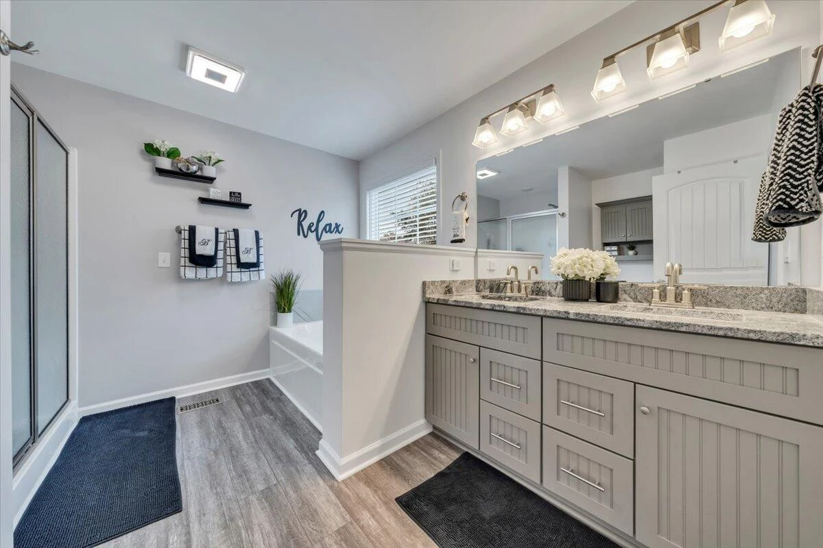 4018 Hazelridge RD - Photo 20
