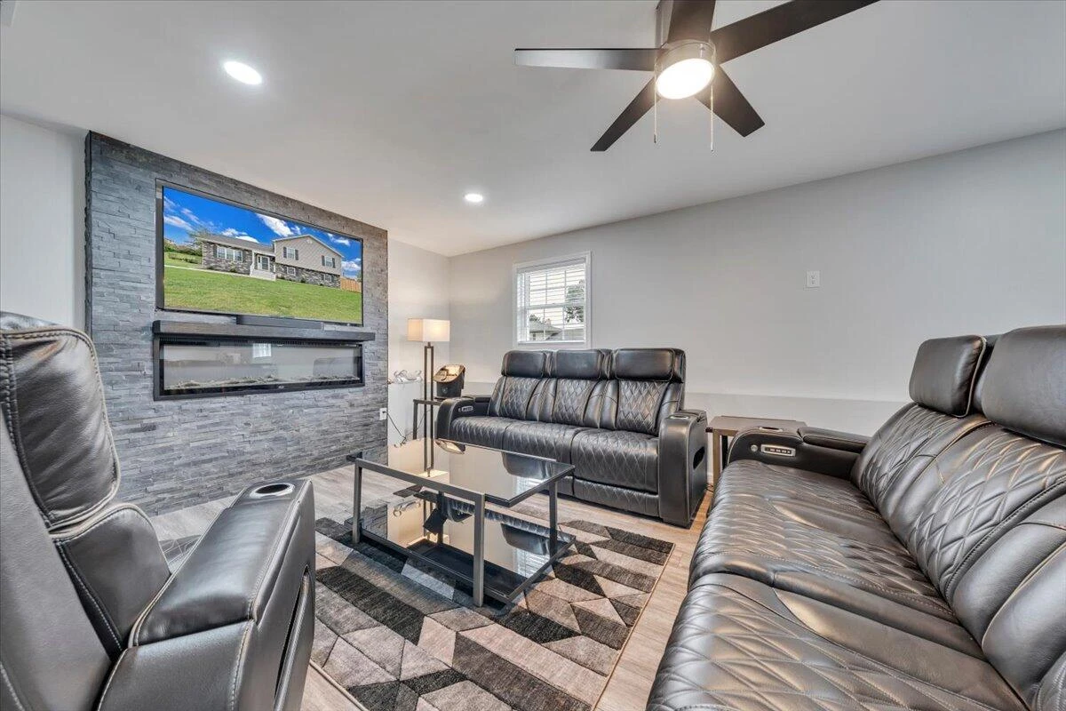 4018 Hazelridge RD - Photo 25