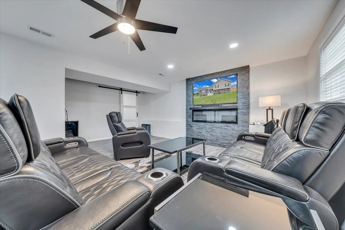 4018 Hazelridge RD - Photo 27